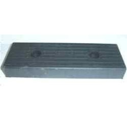 Patin noir pour remorque 300x100x36 - Remorques Discount 